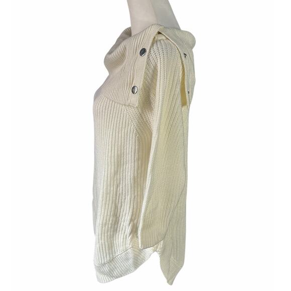 89th and Madison Cream Sweater Large Cowl Neck snaps - Picture 2 of 4